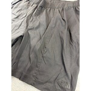 The North Face Shorts Mens XL Black Elastic Waist Hiking Nylon Stretch Quick Dry